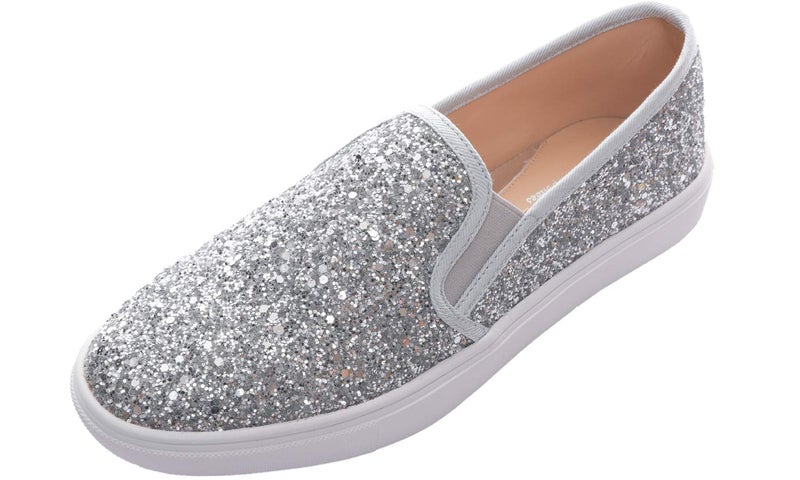 FEVERSOLE Women's Fashion Slip-On Sneaker Casual Flat Loafers Silver Pure Size 9 M US - Image 1
